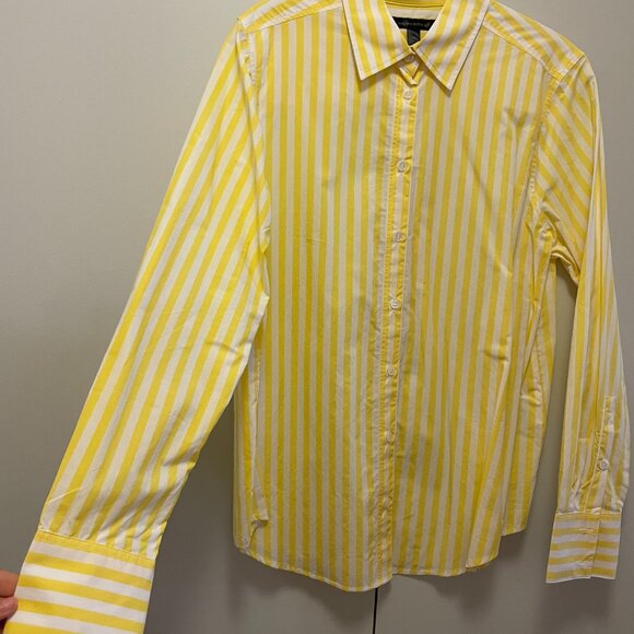 ✨EUC✨Banana Republic Yellow Striped Poplin Shirt size M NWOT - Picture 2 of 8